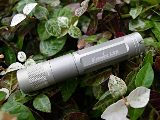 FENIX L0D Luxeon Rebel �yNatural Body / Textured Reflector�z